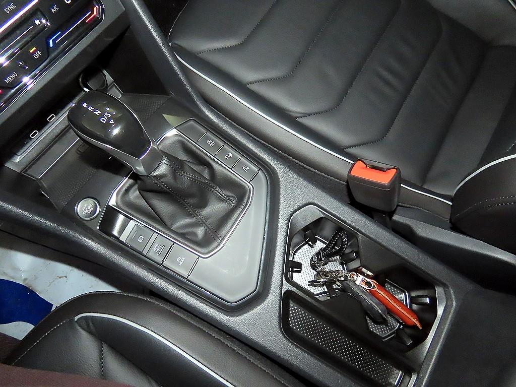 Volkswagen Tiguan - Vista 12