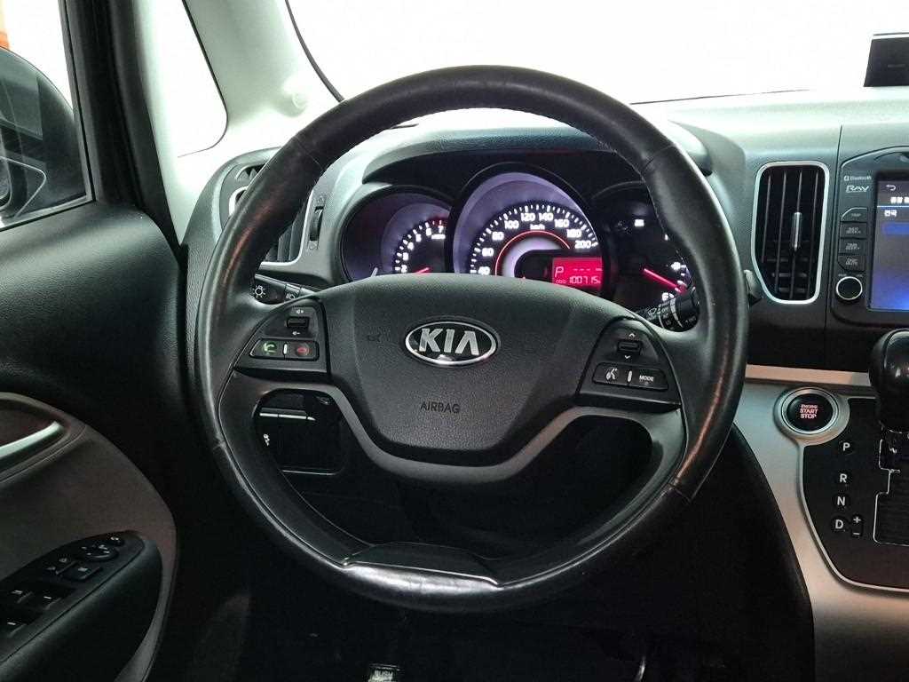 KIA Ray - Vista 9