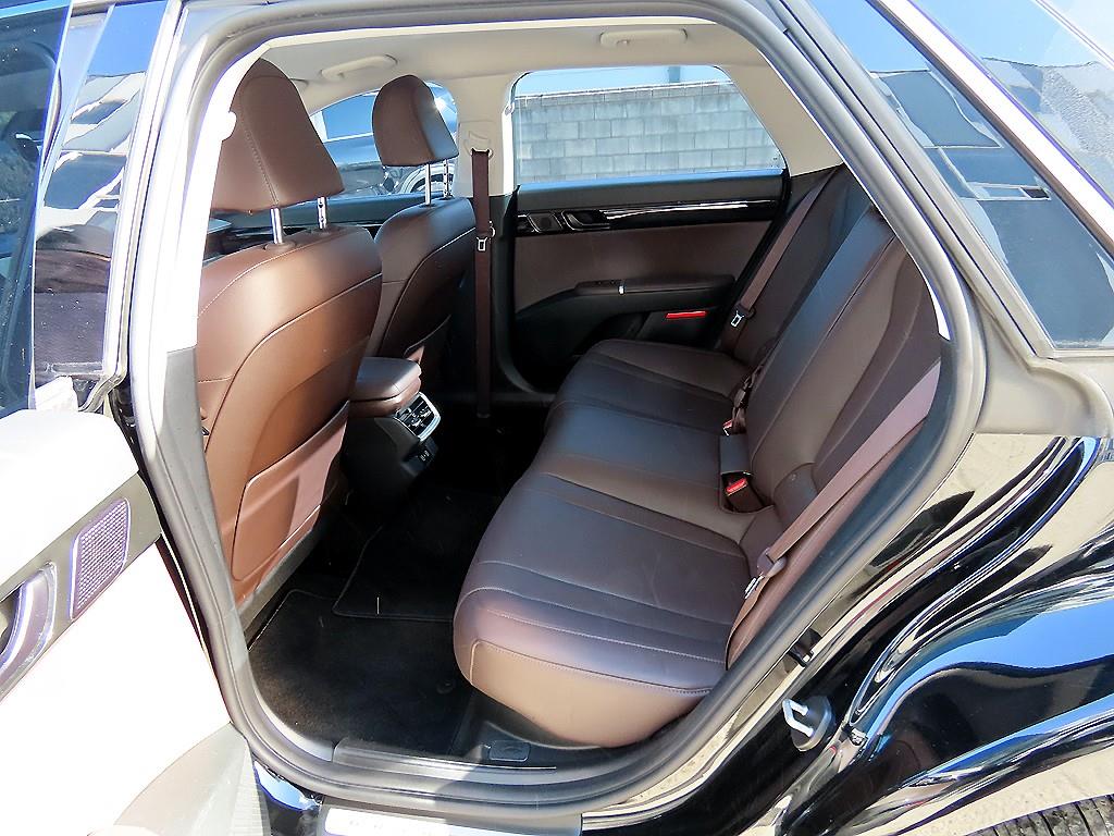 HYUNDAI Grandeur - Vista 6