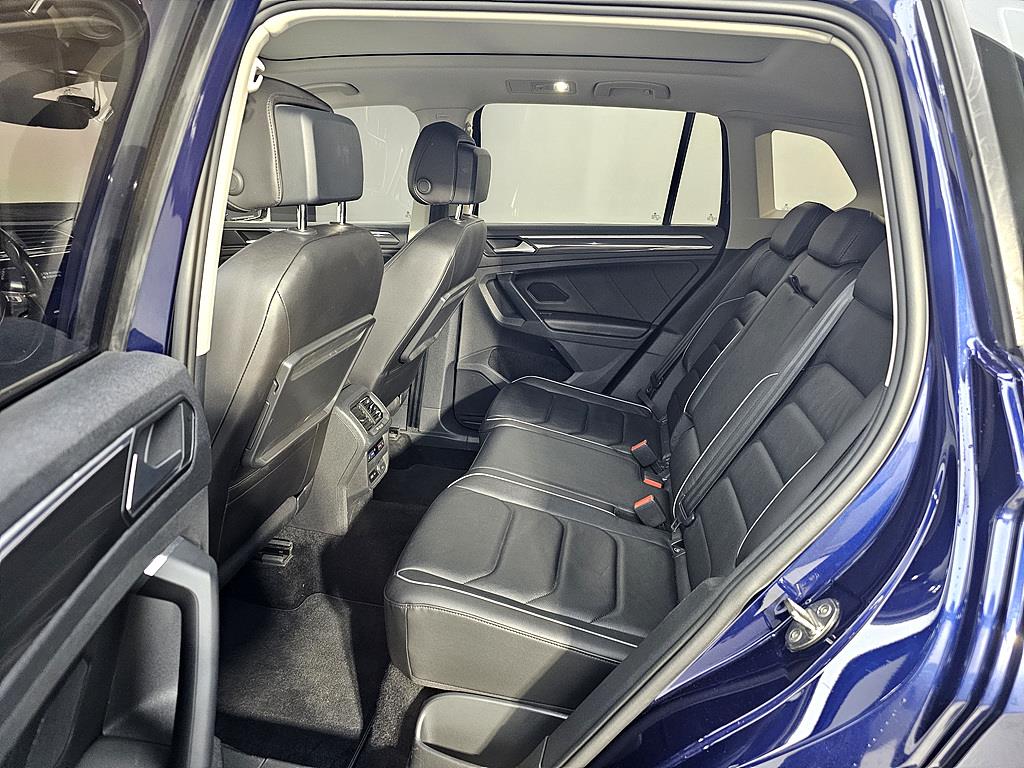 Volkswagen Tiguan - Vista 9