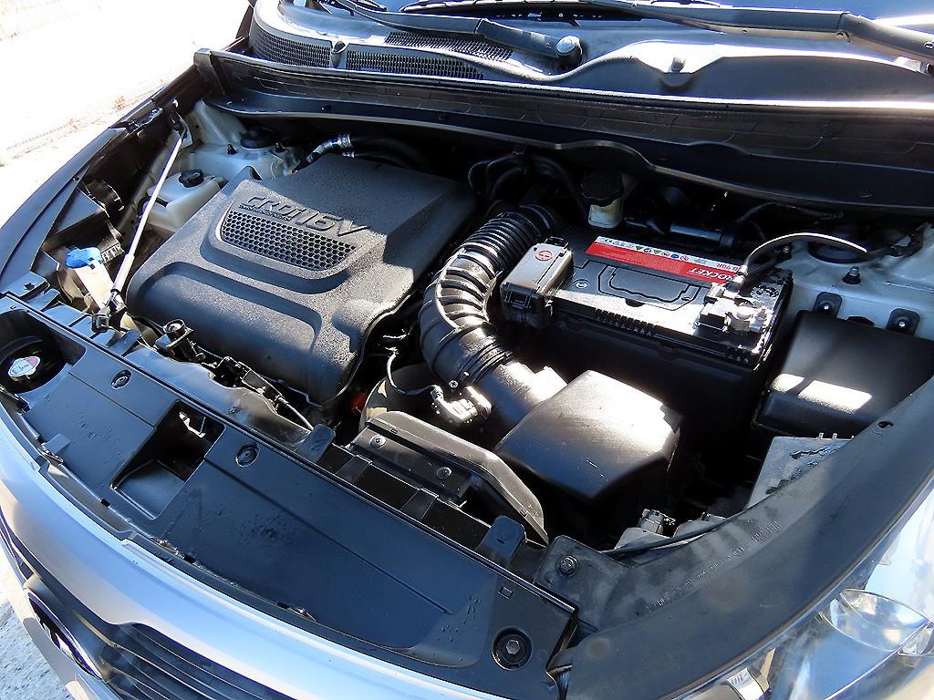 KIA Sportage 2013 Plateado - Importación desde Corea - HF Imports Iquique - Foto 18