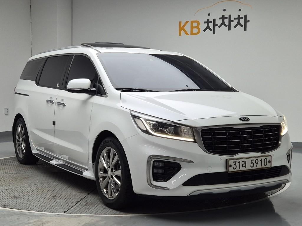 KIA Carnival - Vista 4