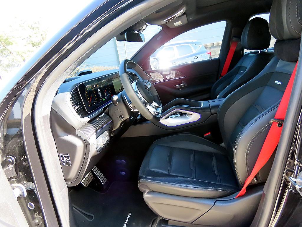 Mercedes Benz GLE Class - Vista 5