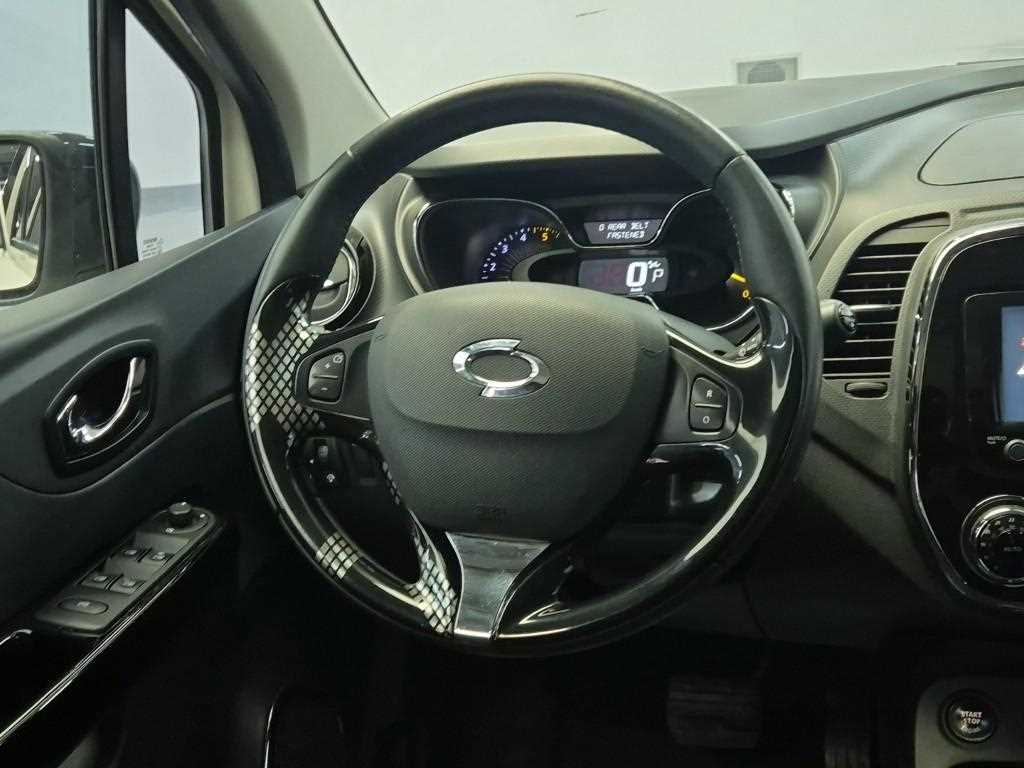 SAMSUNG QM3 - Vista 9