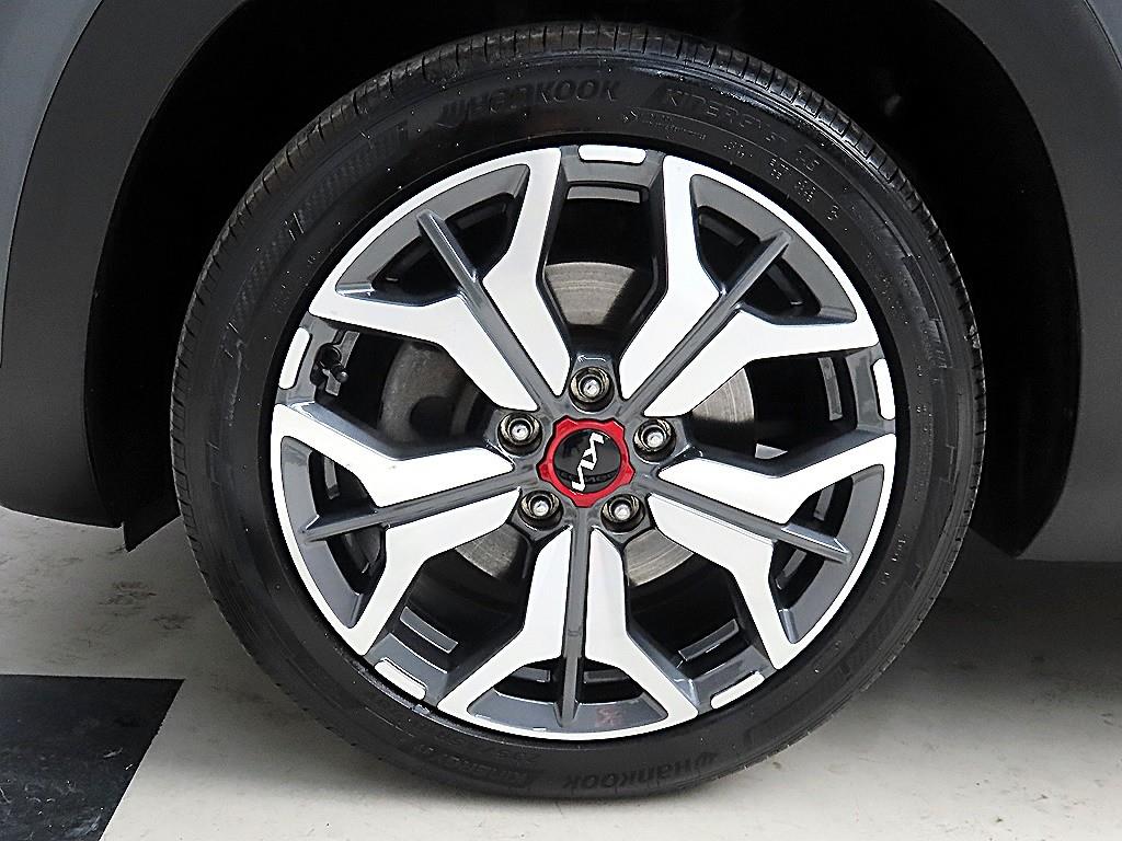 KIA Seltos 2022 Gris - Importación desde Corea - HF Imports Iquique - Foto 19