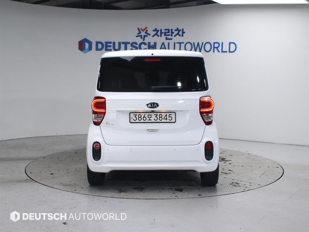 KIA Ray - Vista 4