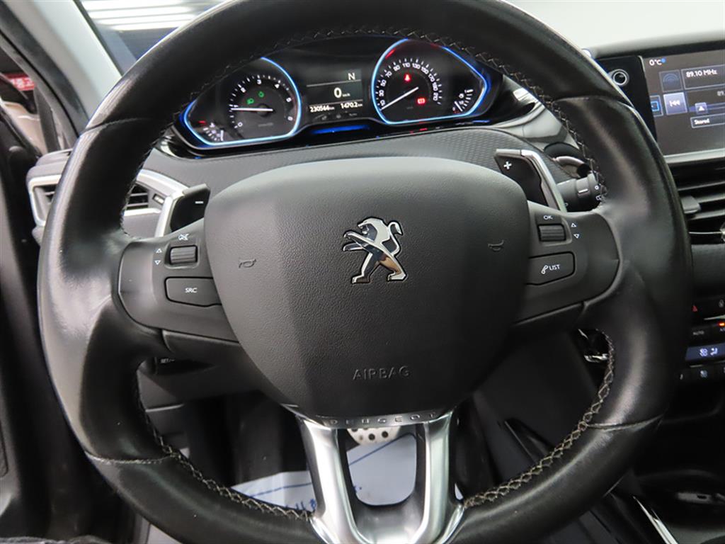 Peugeot 2008 - Vista 8