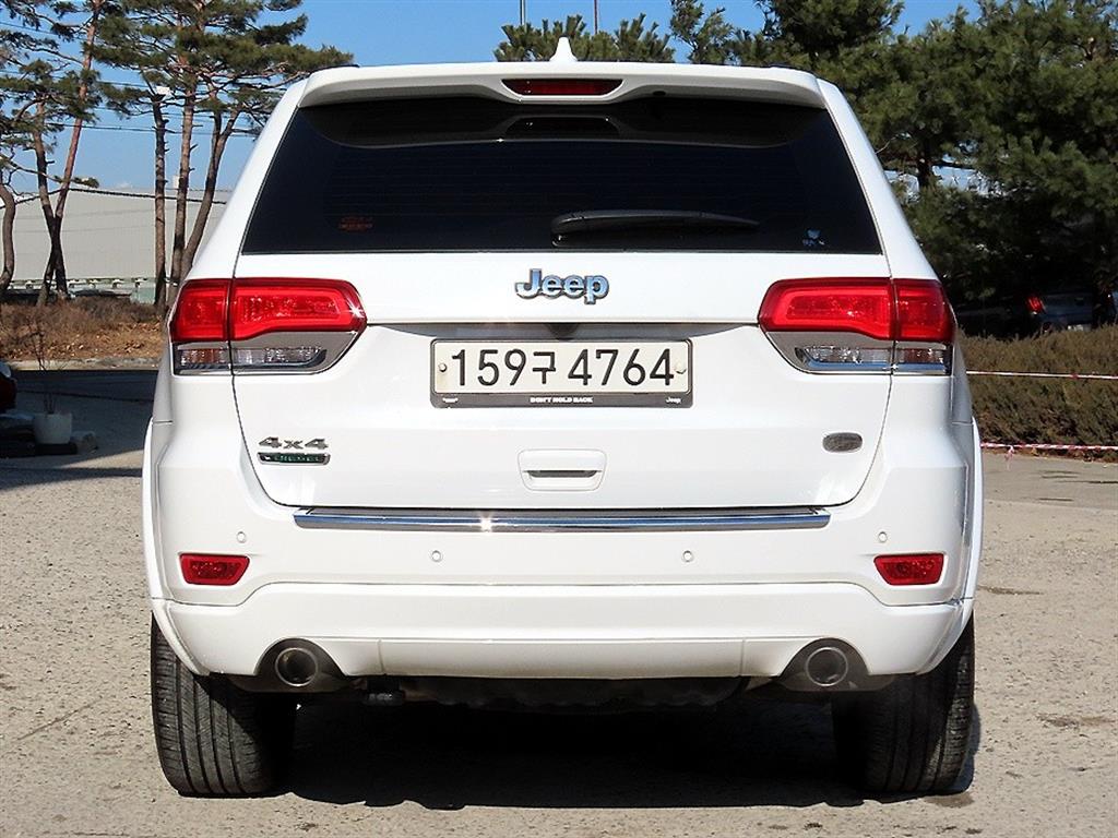 Jeep Cherokee - Vista 4