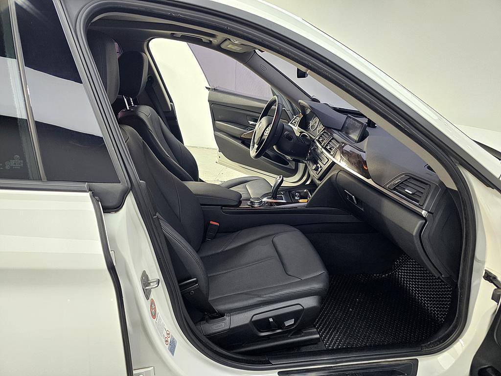 BMW Gran Turismo - Vista 11