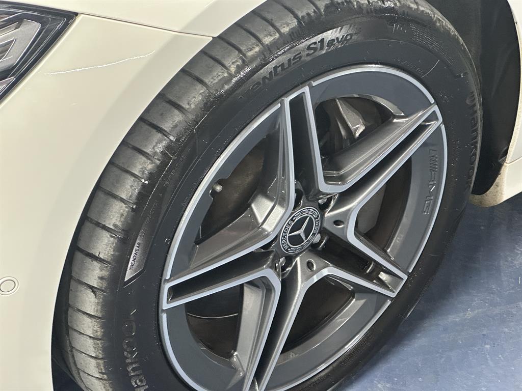 Mercedes Benz S Class - Vista 5