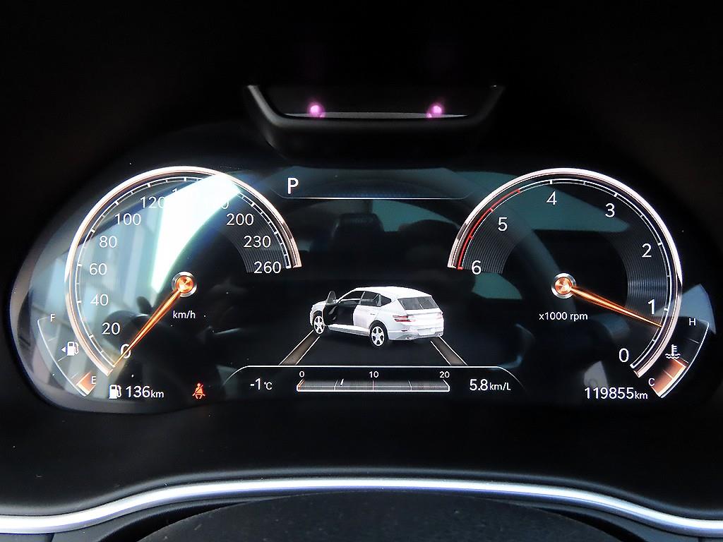 Genesis GV80 - Vista 9