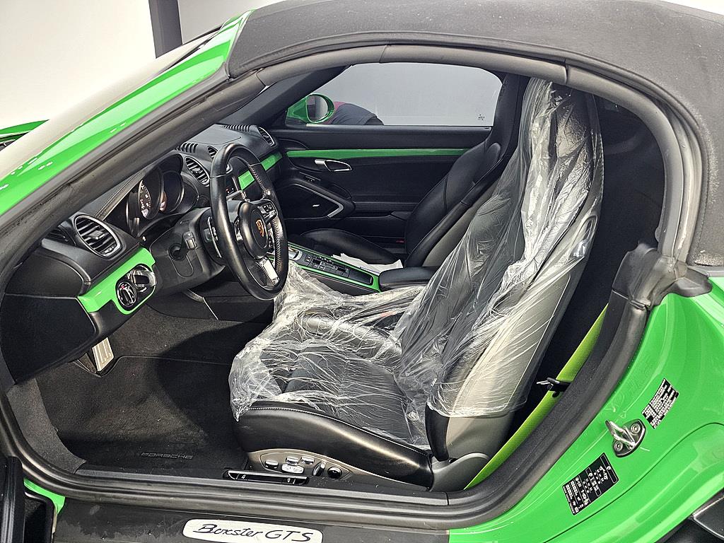 Porsche 718 - Vista 9