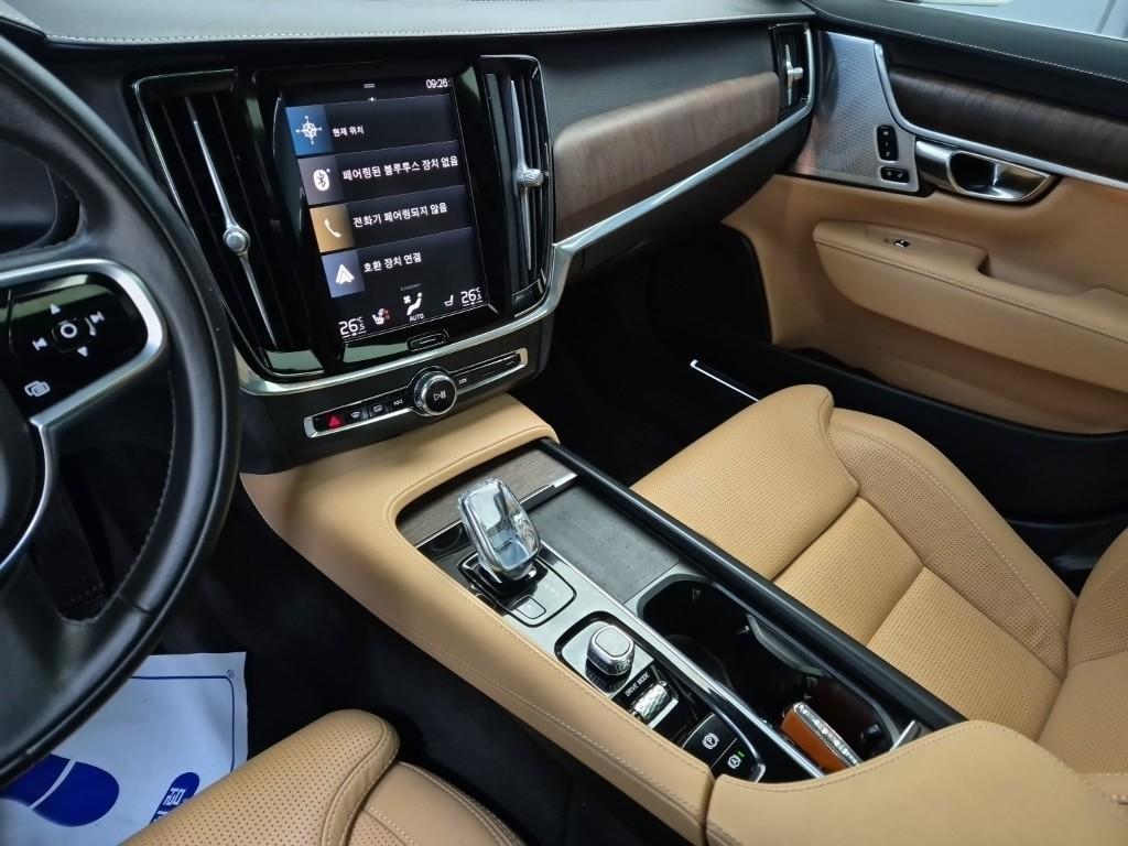 Volvo S90 - Vista 10