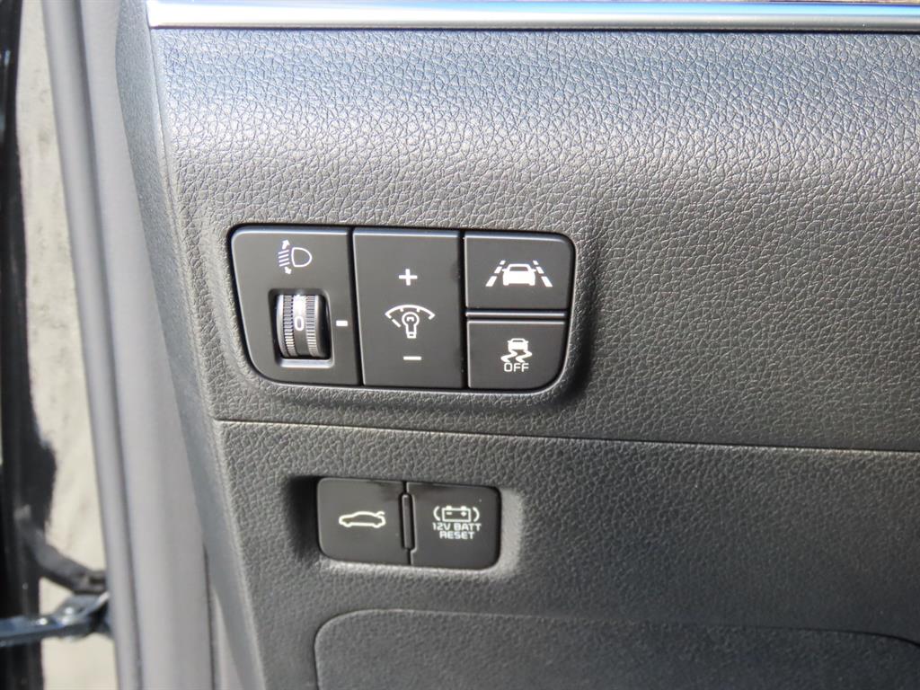 KIA K5 2023 Negro - Importación desde Corea - HF Imports Iquique - Foto 12