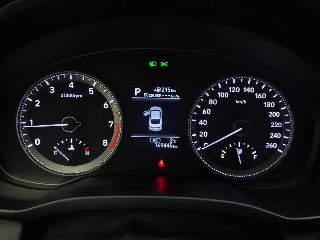 HYUNDAI Grandeur - Vista 6