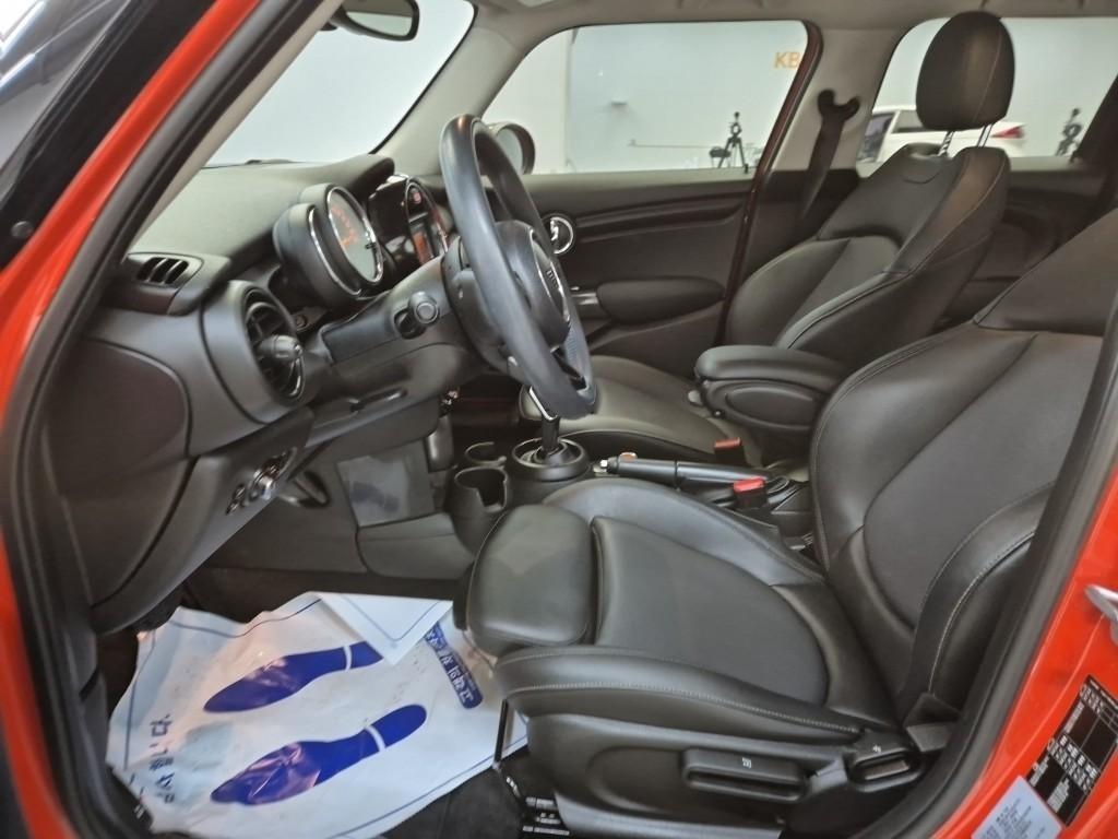 Mini Cooper - Vista 11