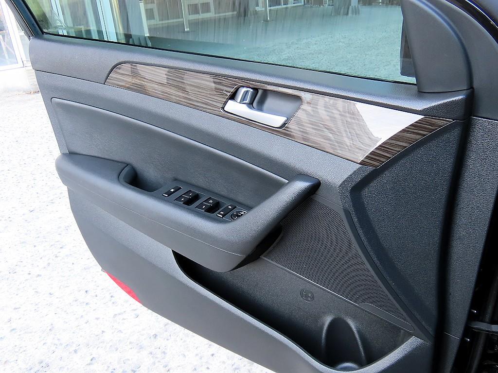 HYUNDAI Sonata - Vista 11