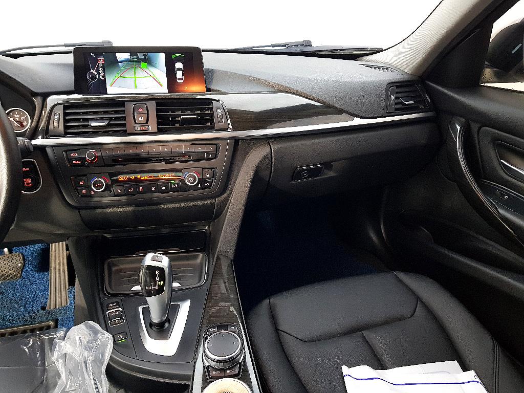 BMW 3 series - Vista 10