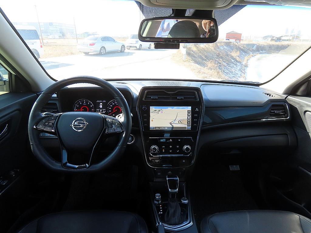 Ssangyong Tivoli - Vista 9