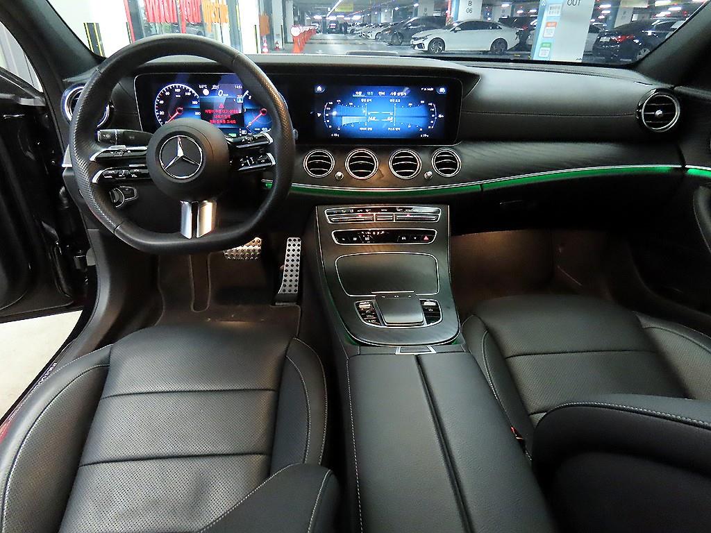 Mercedes Benz E class - Vista 10