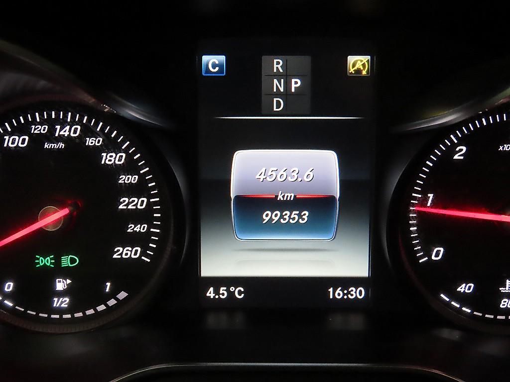 Mercedes Benz GLC Class - Vista 9