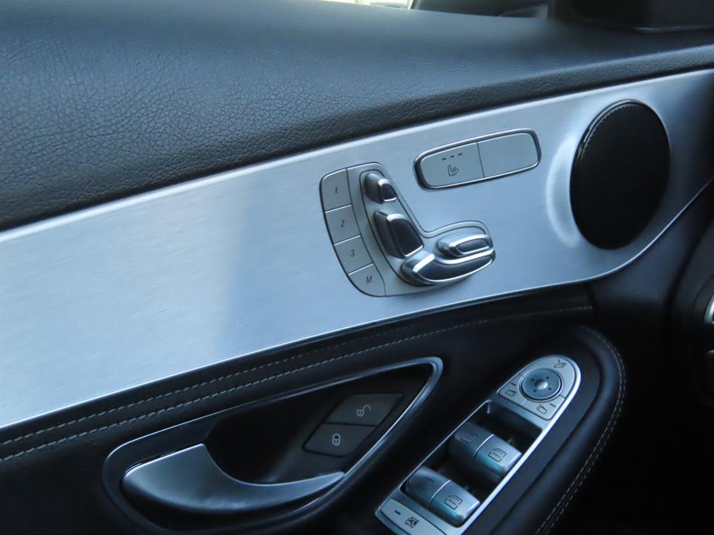 Mercedes Benz C Class 2016 Blanco - Importación desde Corea - HF Imports Iquique - Foto 10