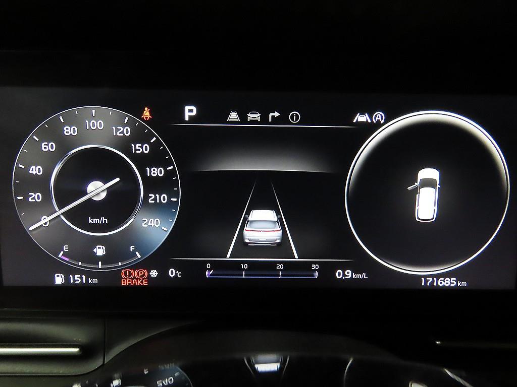 KIA Carnival - Vista 9