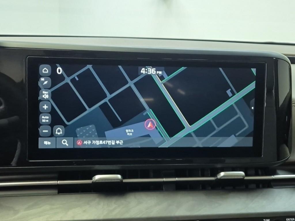 KIA Carnival - Vista 9