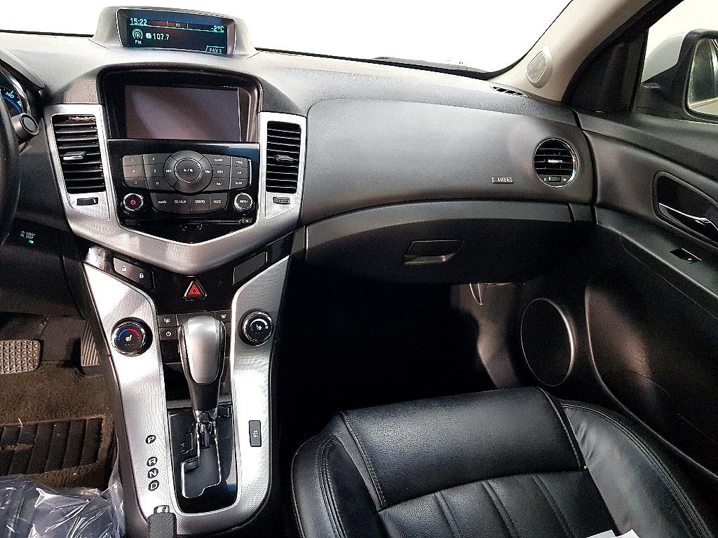 Chevrolet Cruise - Vista 10