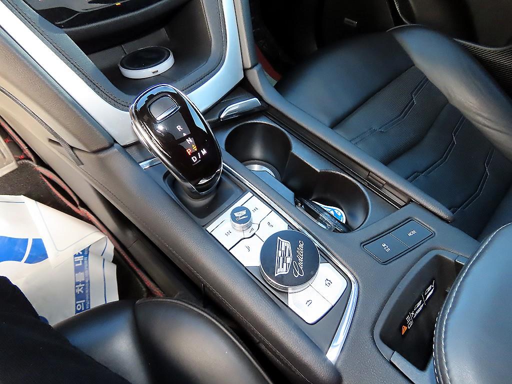 Cadillac XT5 - Vista 11