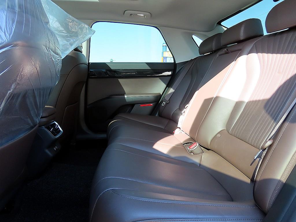 HYUNDAI Grandeur - Vista 6