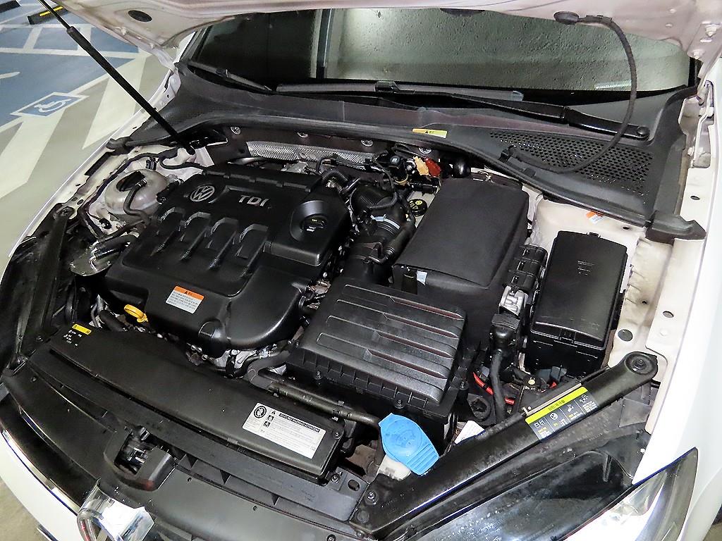 Volkswagen Golf 2015 Blanco - Importación desde Corea - HF Imports Iquique - Foto 19