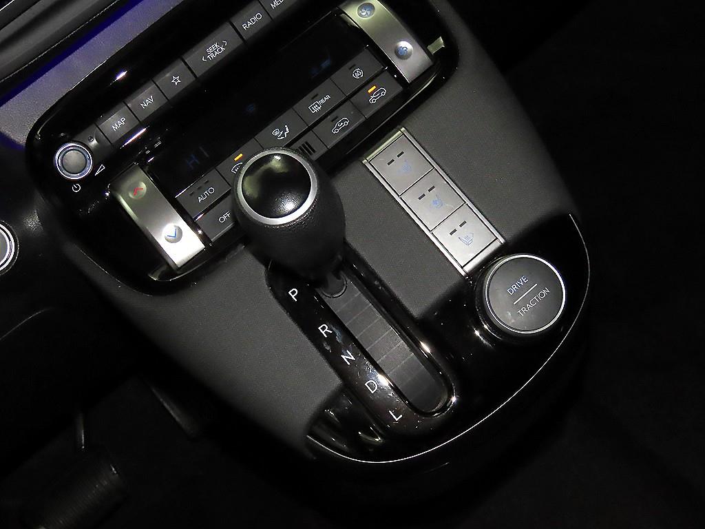 HYUNDAI Casper - Vista 12