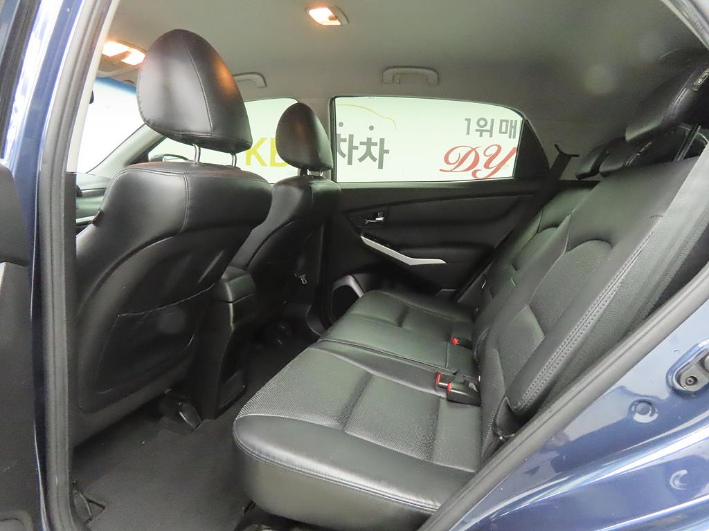 Ssangyong Korando - Vista 6