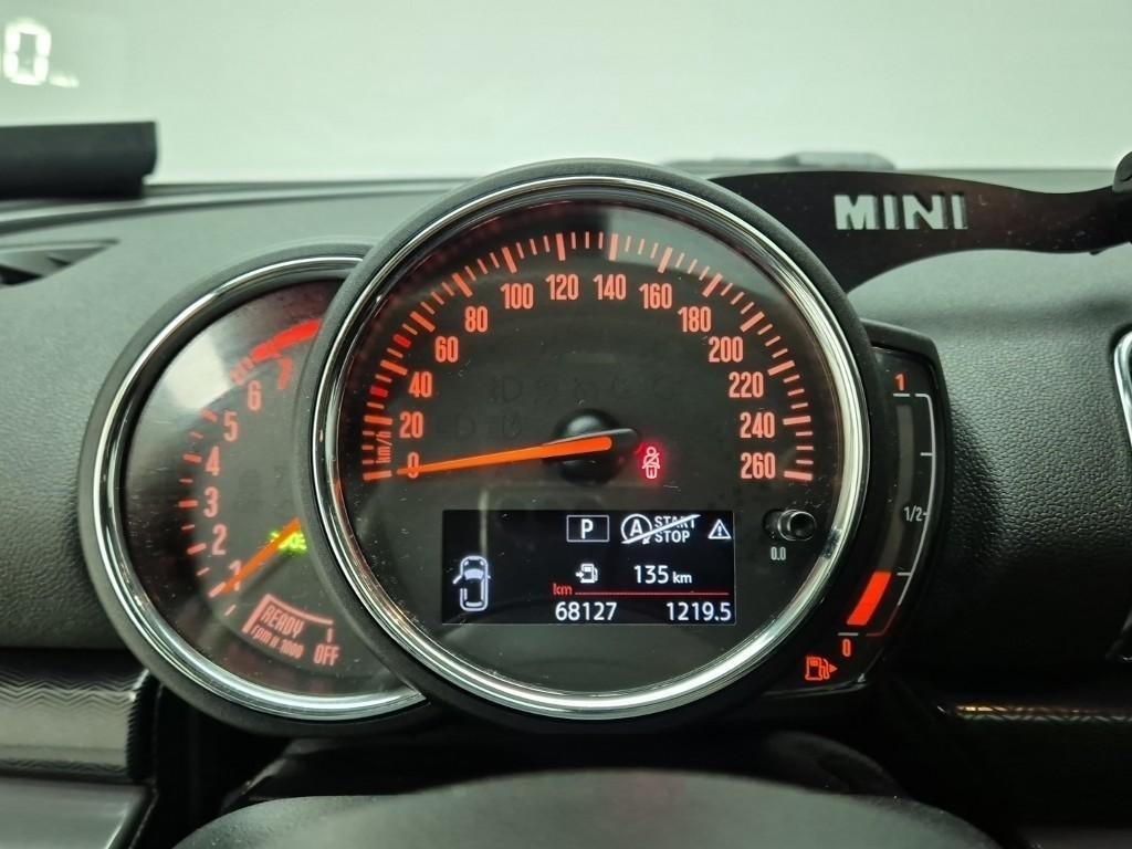 Mini Clubman - Vista 6