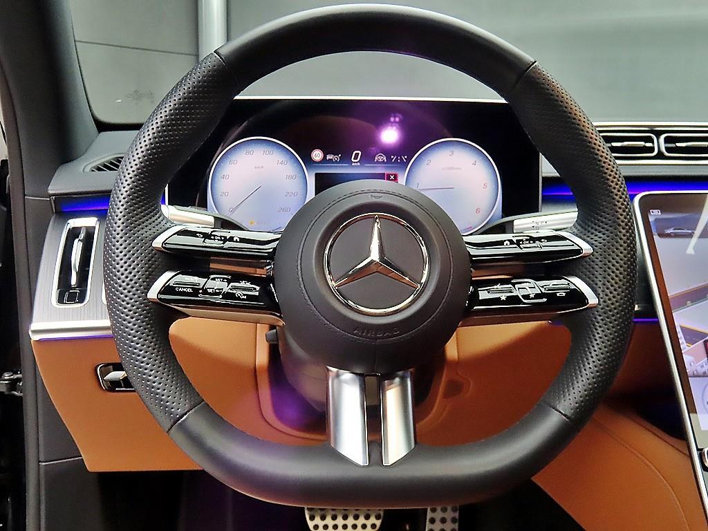 Mercedes Benz S Class - Vista 9