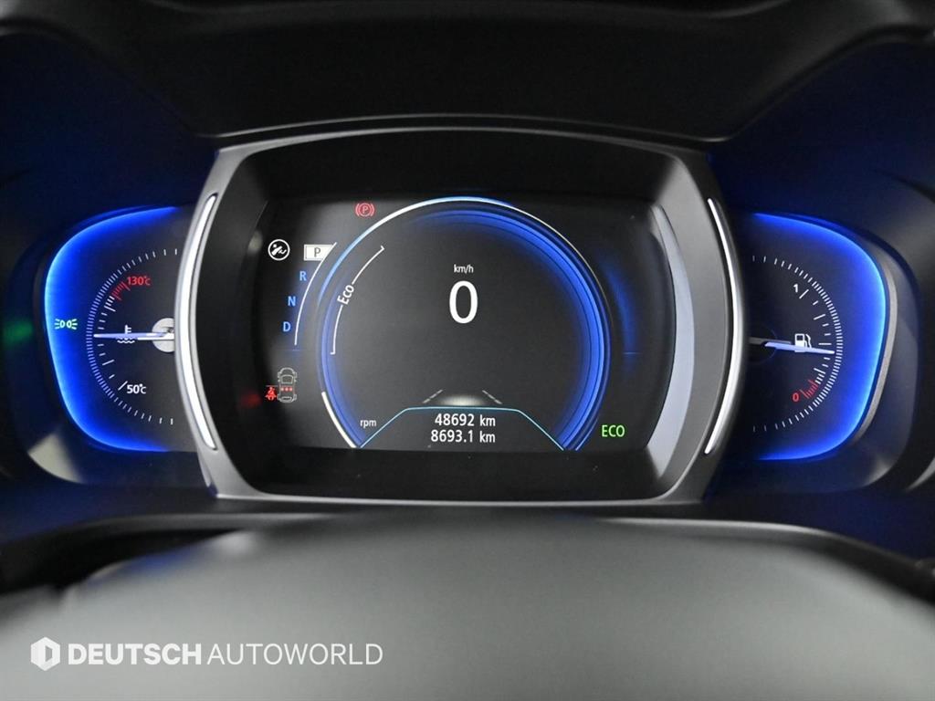 SAMSUNG QM6 - Vista 8