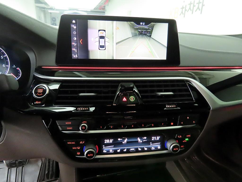 BMW 5 Series - Vista 10