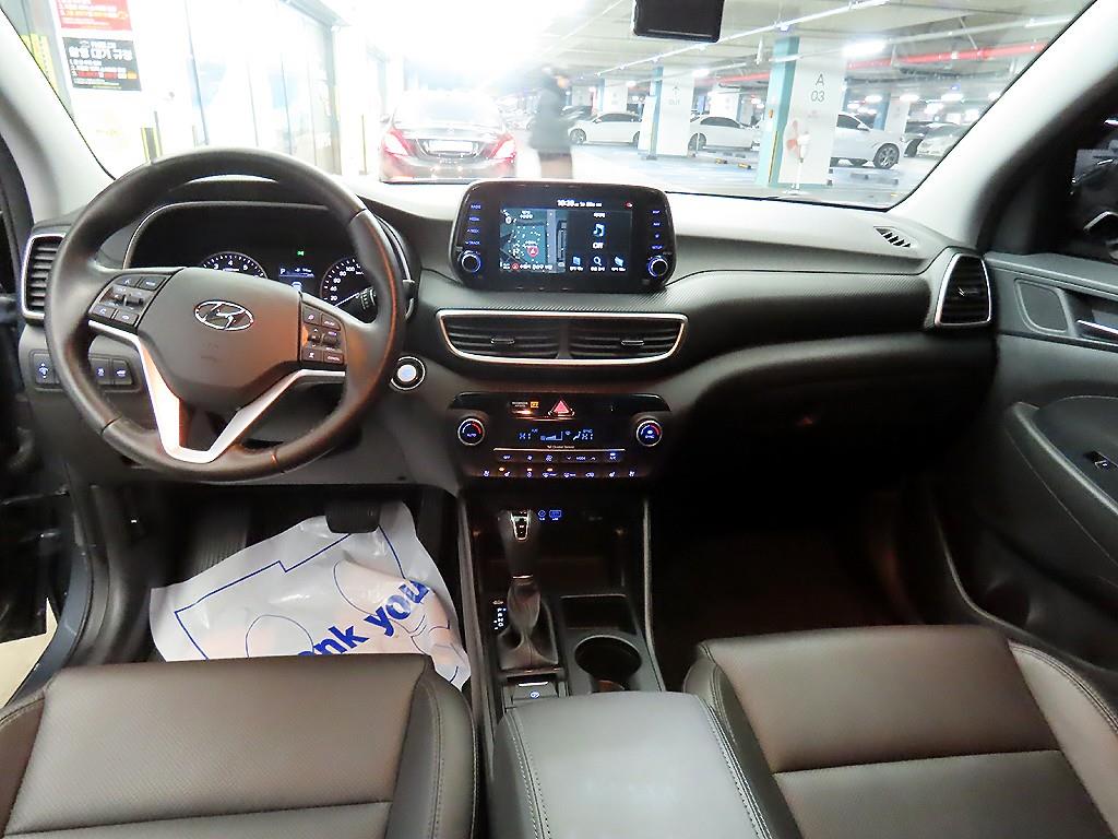 HYUNDAI Tucson - Vista 10
