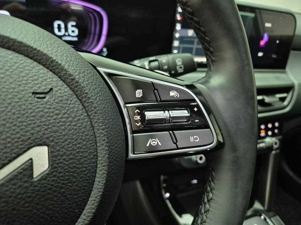 KIA Seltos 2025 Blanco - Importación desde Corea - HF Imports Iquique - Foto 15