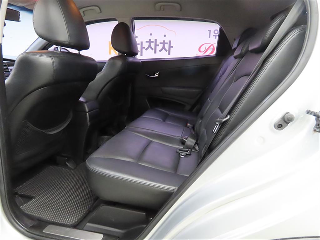 Ssangyong Korando - Vista 6