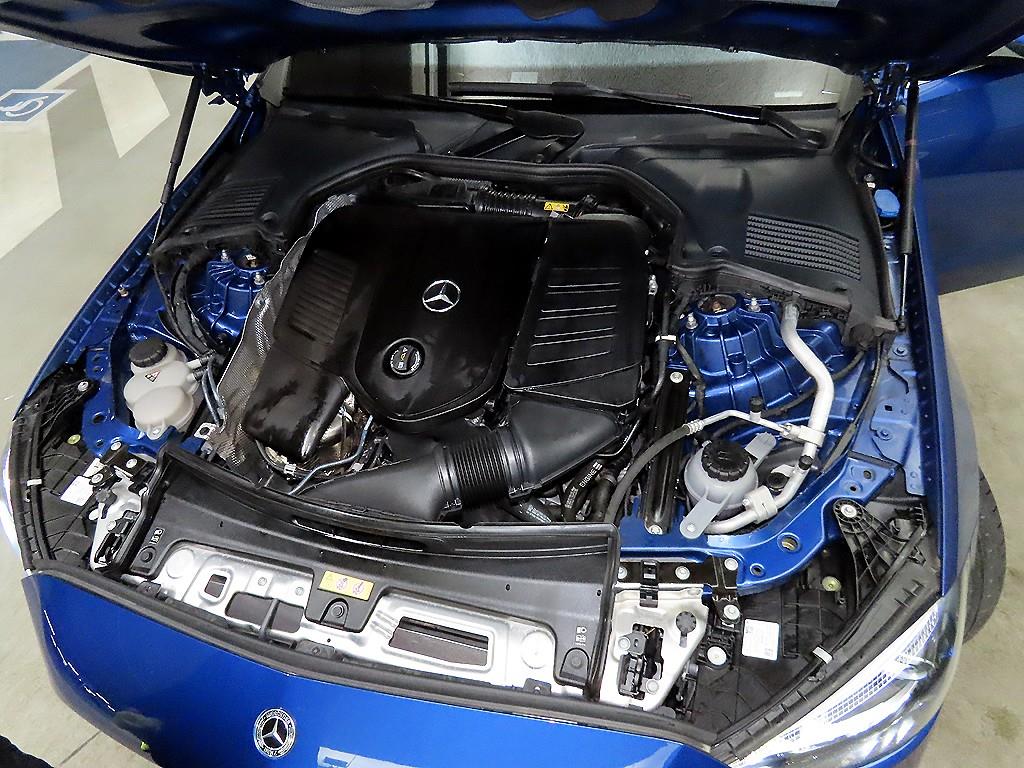 Mercedes Benz C Class 2022 Azul - Importación desde Corea - HF Imports Iquique - Foto 19