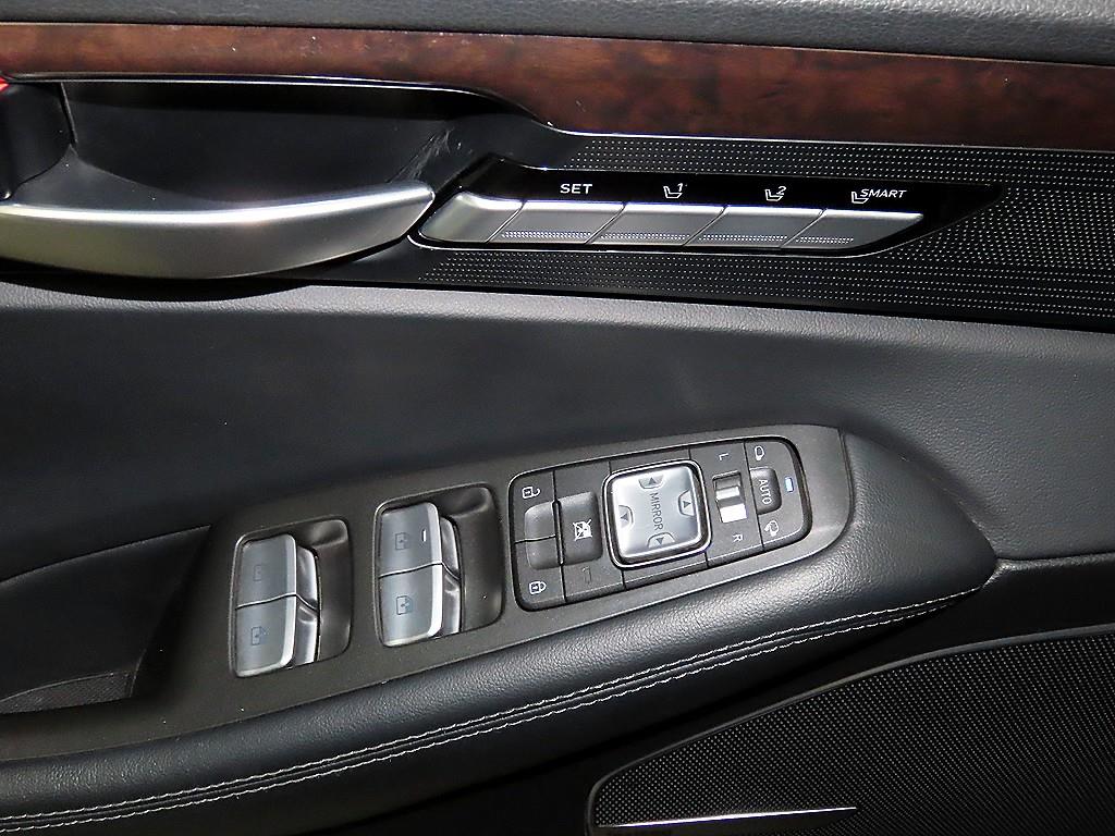 Genesis EQ900 2016 Negro - Importación desde Corea - HF Imports Iquique - Foto 15