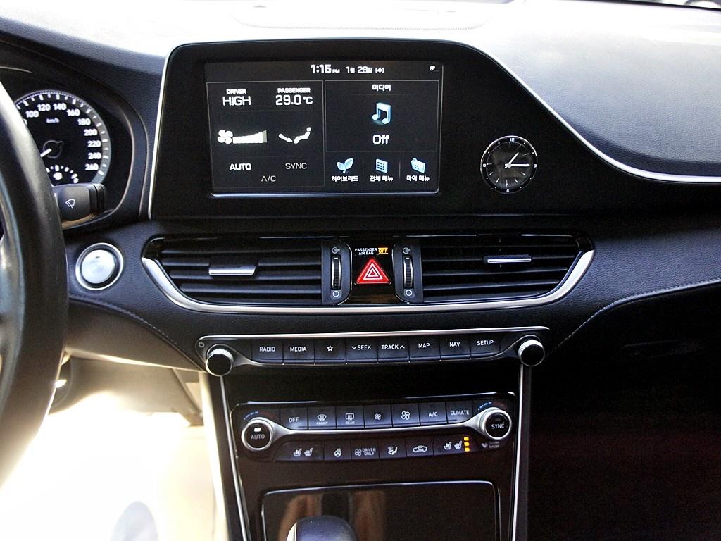 HYUNDAI Grandeur 2018 Blanco - Importación desde Corea - HF Imports Iquique - Foto 10