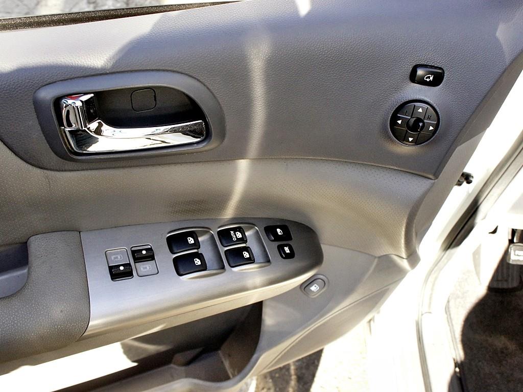 KIA Carnival 2013 the color of pearl - Importación desde Corea - HF Imports Iquique - Foto 13