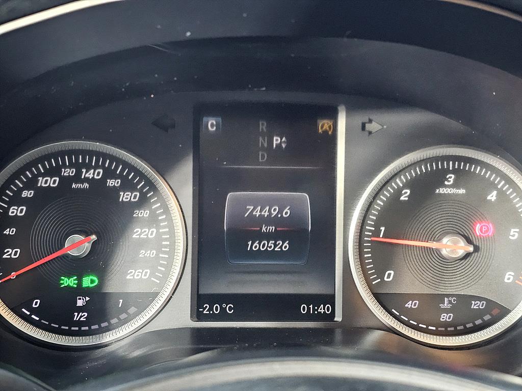 Mercedes Benz C Class - Vista 7