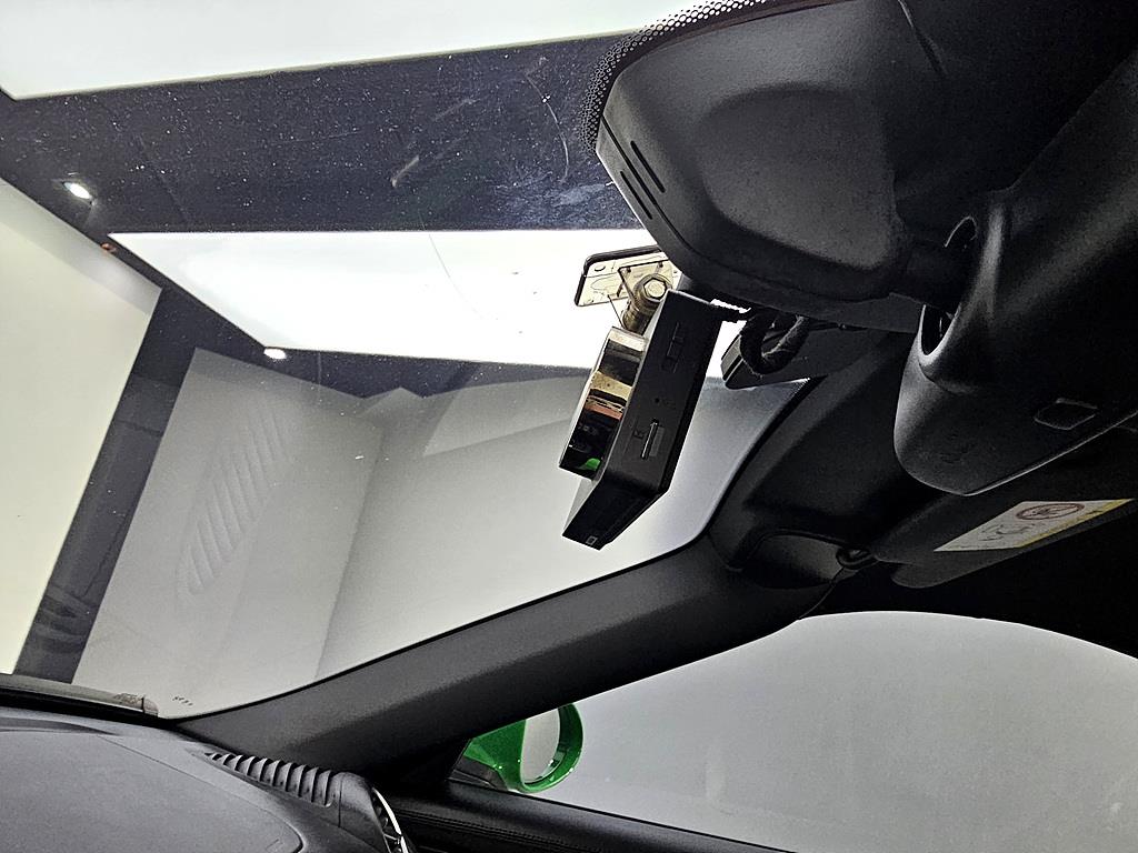 Porsche 718 2021 Verde - Importación desde Corea - HF Imports Iquique - Foto 13