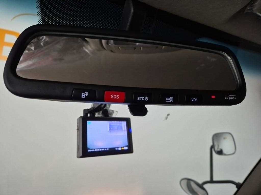 Small Truck Top_Wingbody 2024 Blanco - Importación desde Corea - HF Imports Iquique - Foto 15