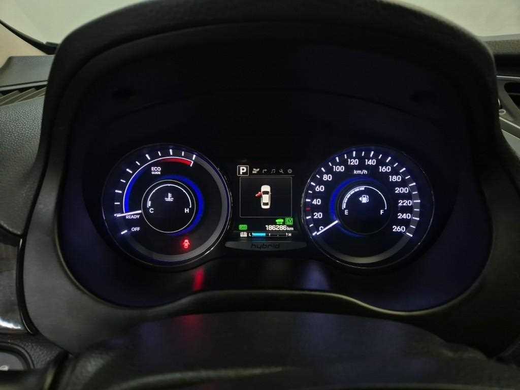 HYUNDAI Grandeur - Vista 6