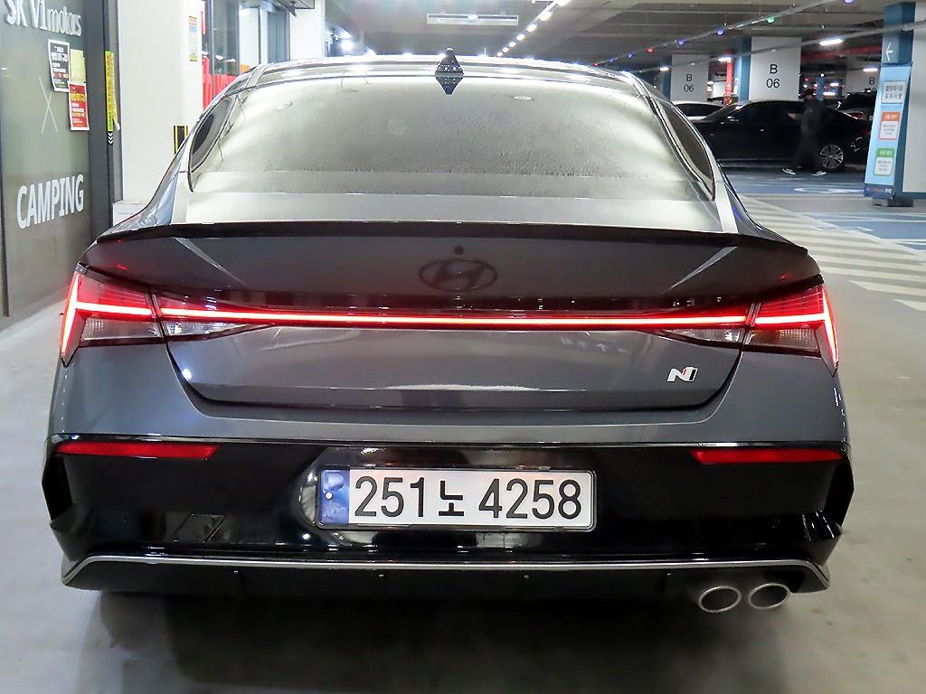 HYUNDAI Avante - Vista 5